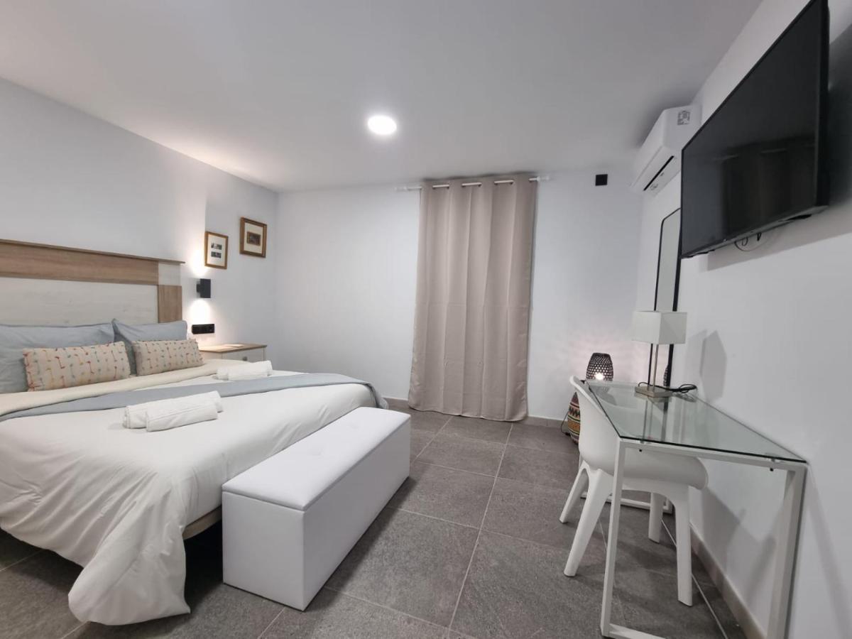 Villa De Lujo Con Piscina Climatizada