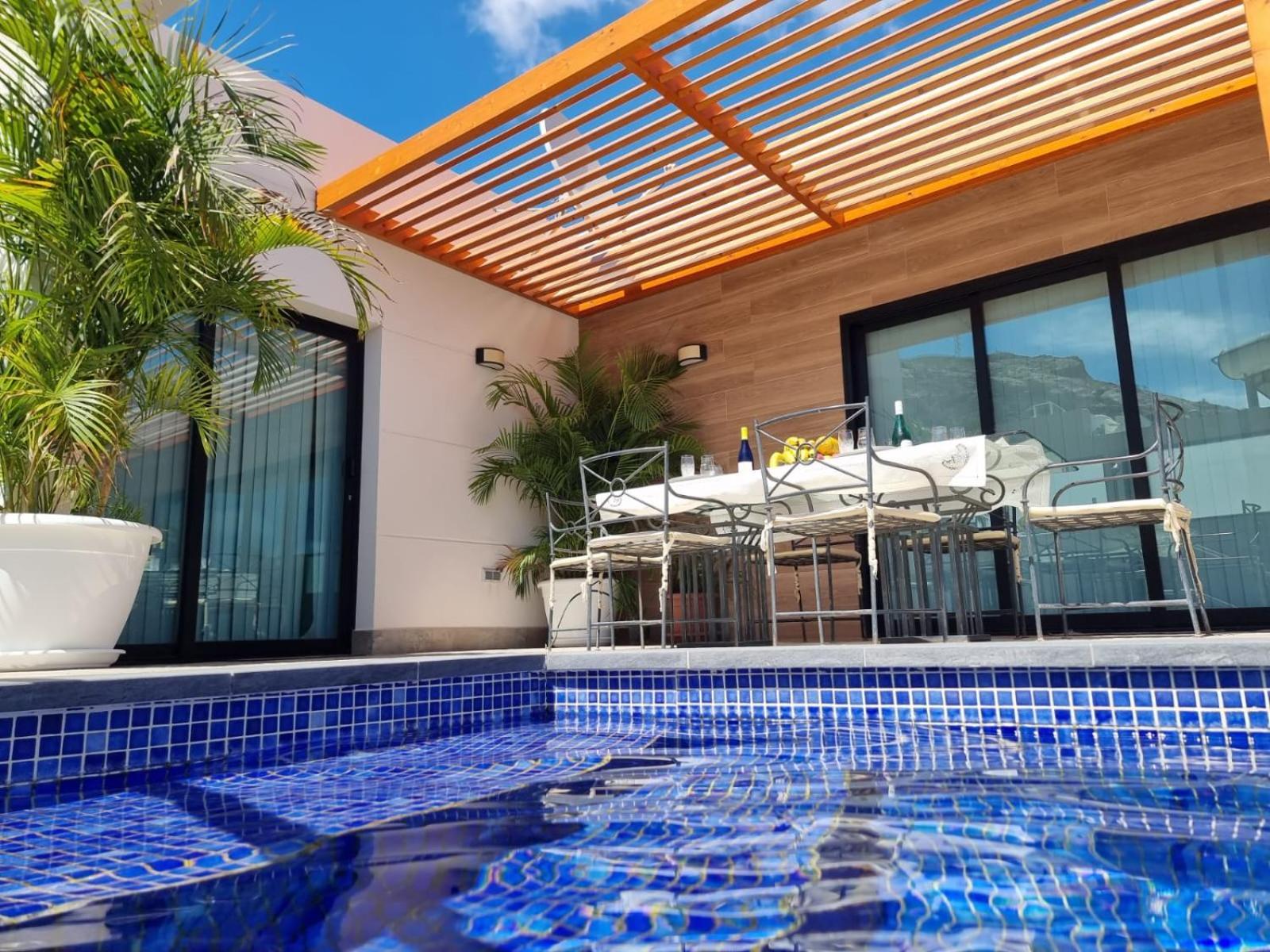De Lujo Con Piscina Climatizada * Mogán