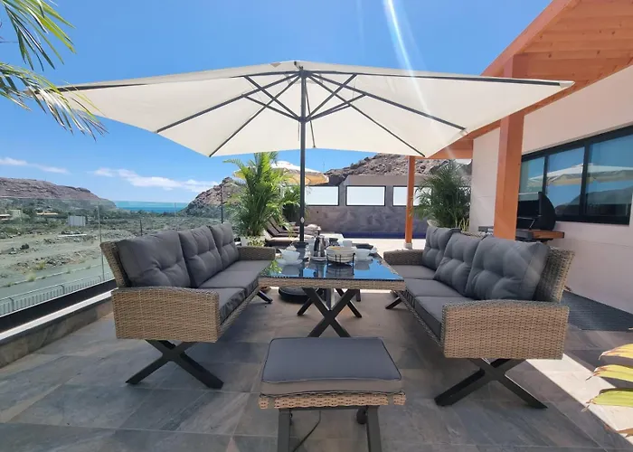 Villa De Lujo Con Piscina Climatizada