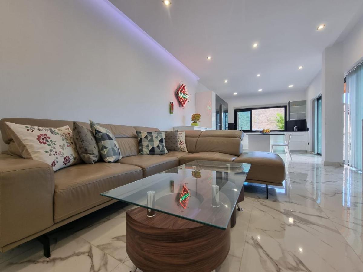 Villa De Lujo Con Piscina Climatizada Mogán